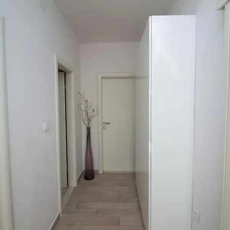Tihana Apartmán